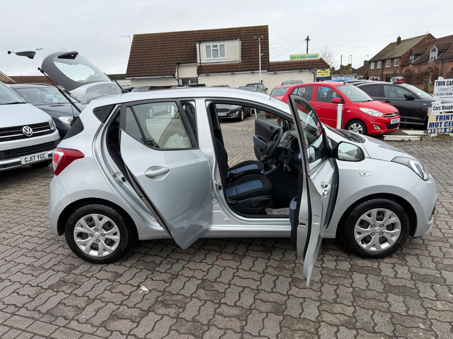 Used Hyundai i10 2014 for sale - 77613050: Photo 38