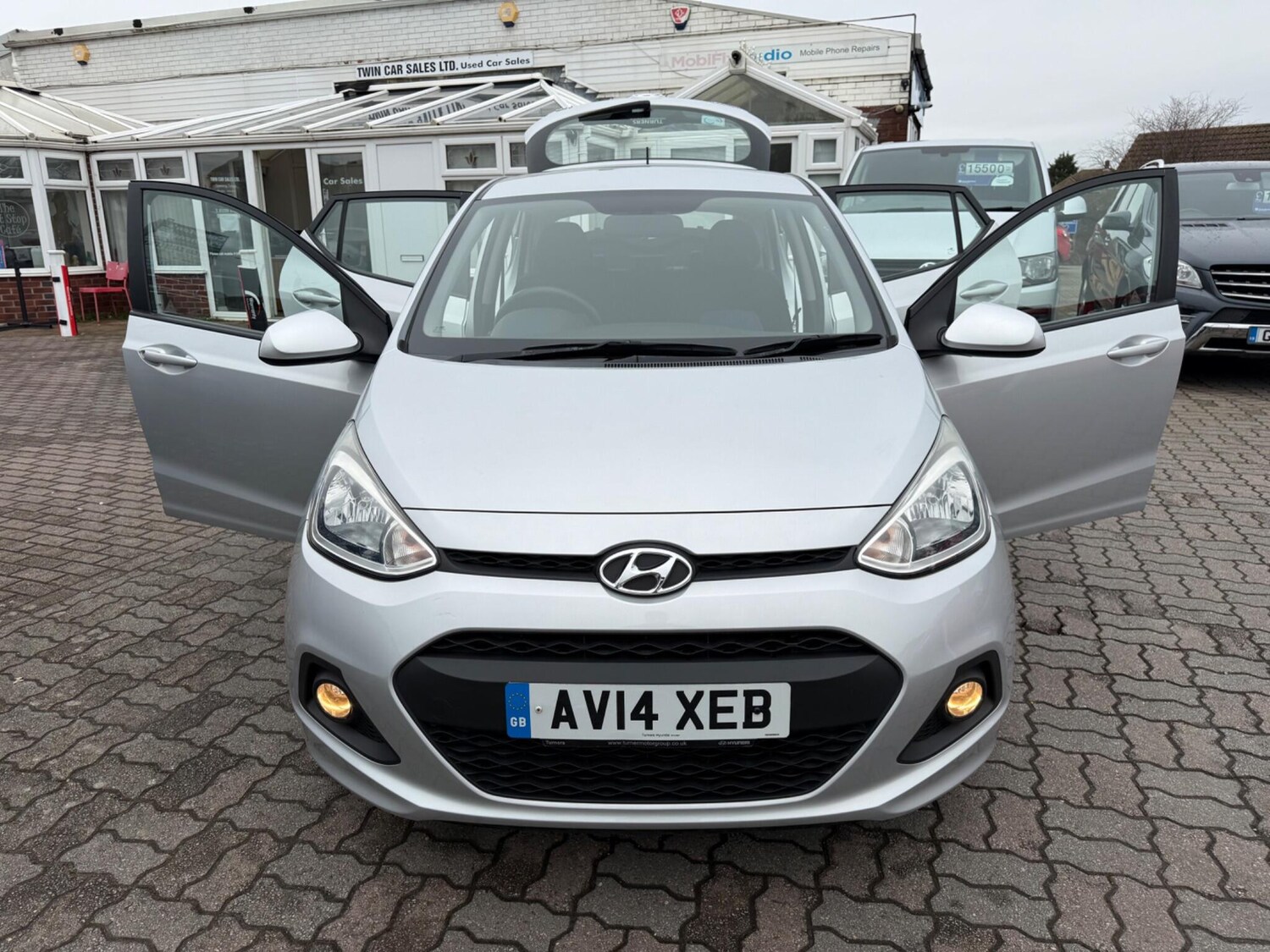 Used Hyundai i10 2014 for sale - 77613050: Photo 40