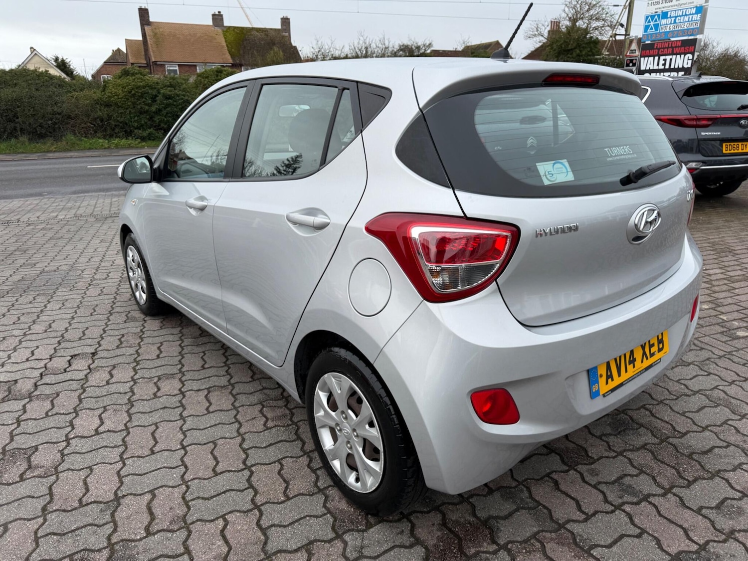 Used Hyundai i10 2014 for sale - 77613050: Photo 6