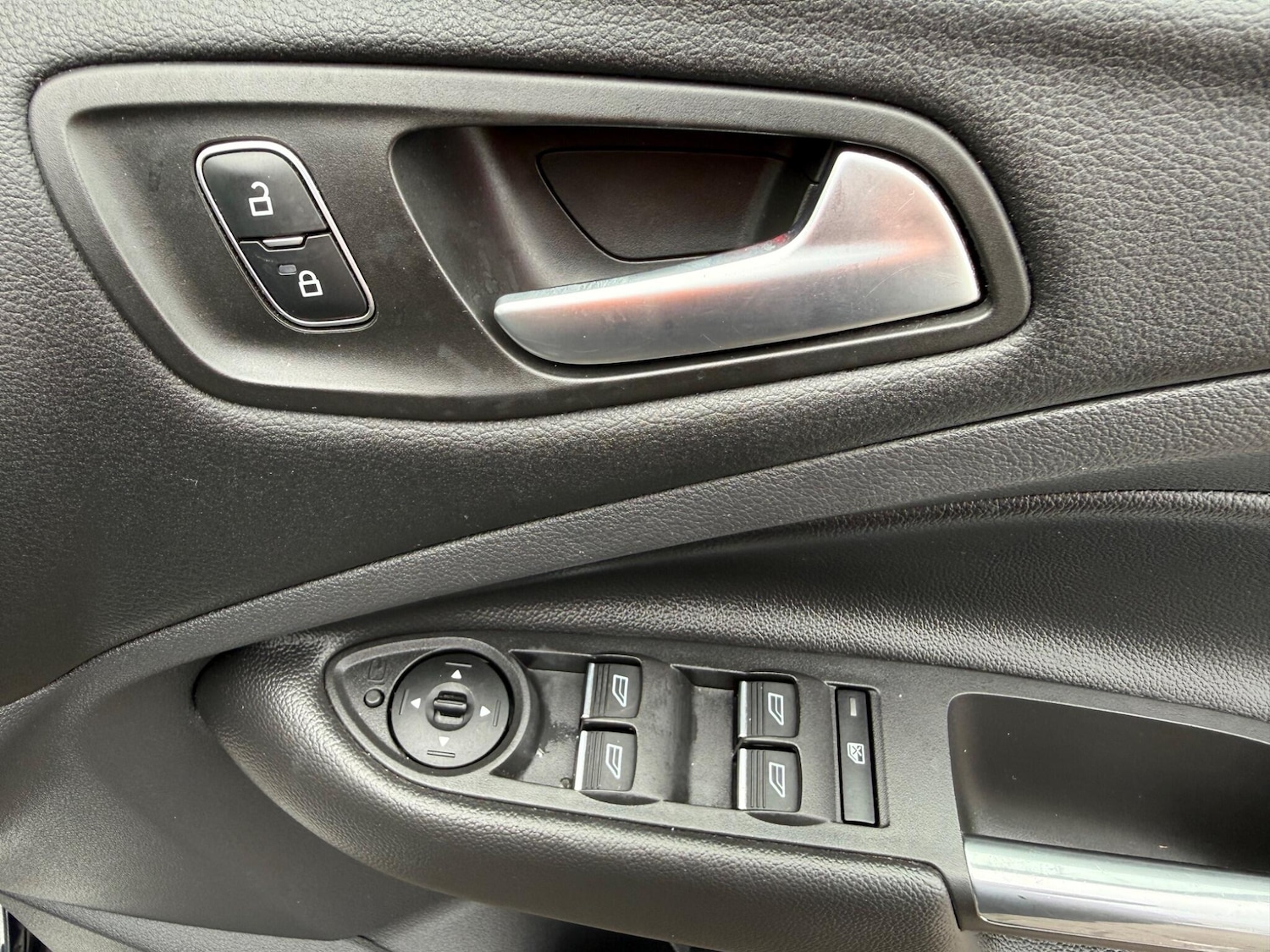 Used Ford Kuga 2018 for sale - 77469180: Photo 11