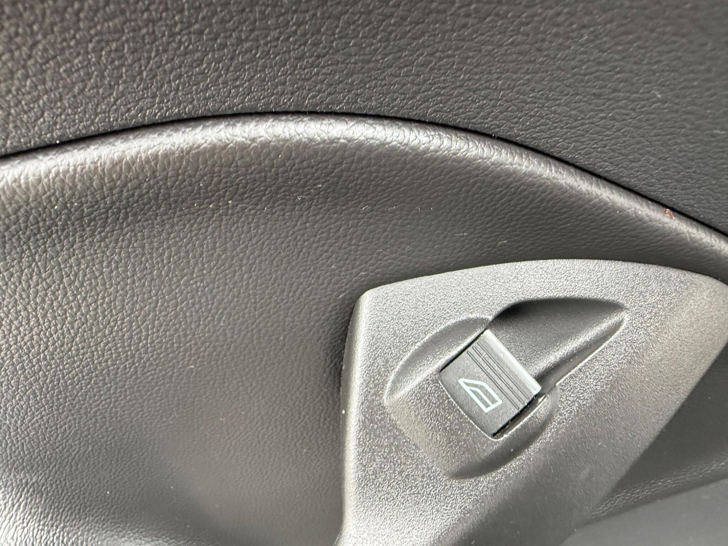 Used Ford Kuga 2018 for sale - 77469180: Photo 33