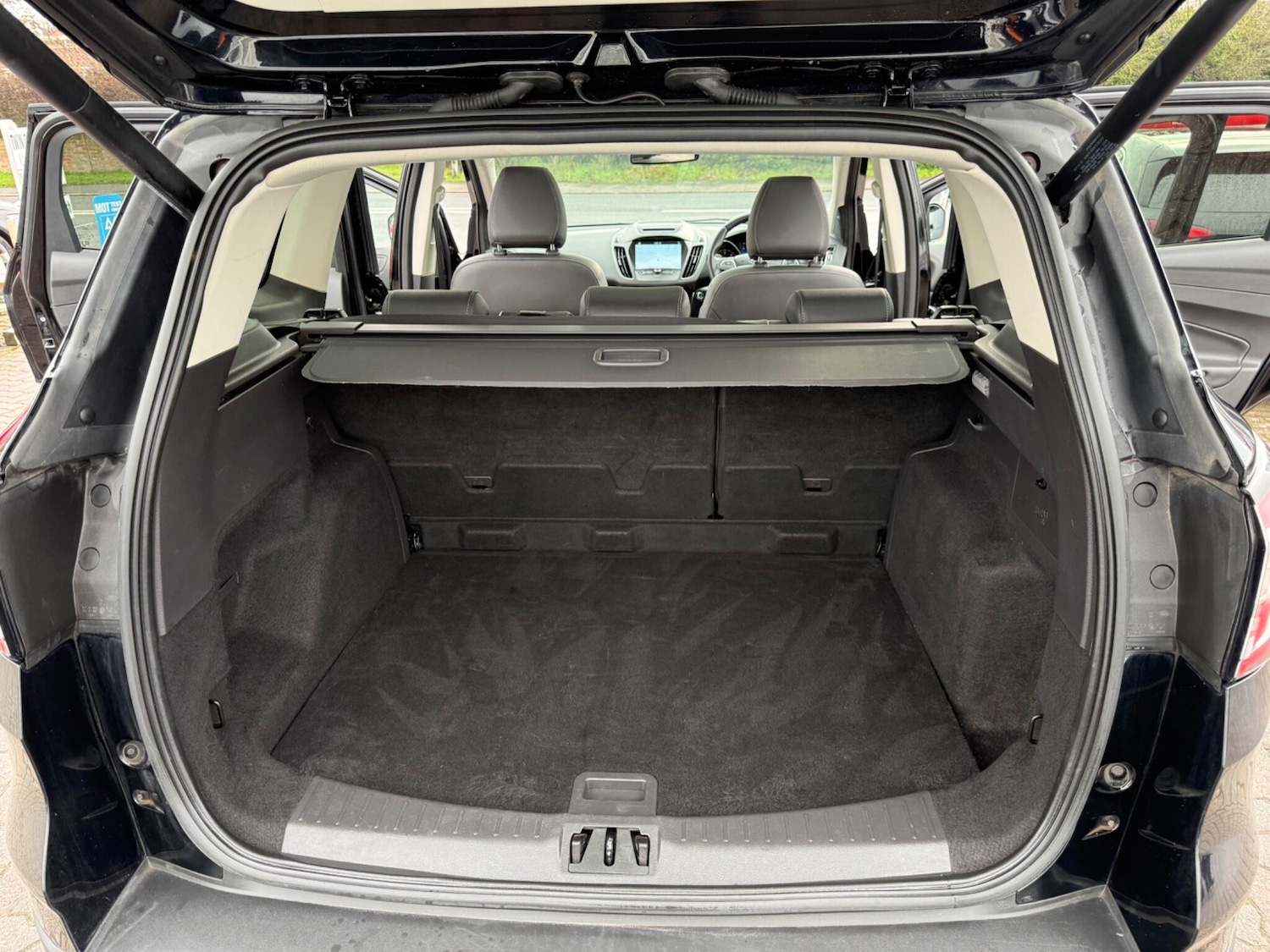 Used Ford Kuga 2018 for sale - 77469180: Photo 44