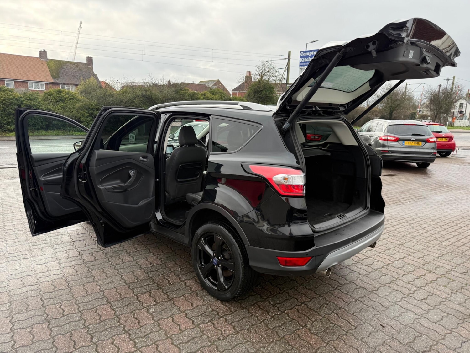 Used Ford Kuga 2018 for sale - 77469180: Photo 53