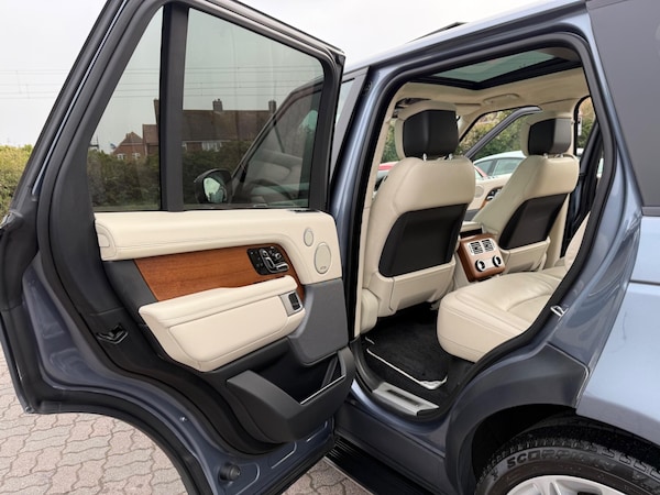 Used Land Rover Range Rover 2018 for sale - 74485622: Photo 35