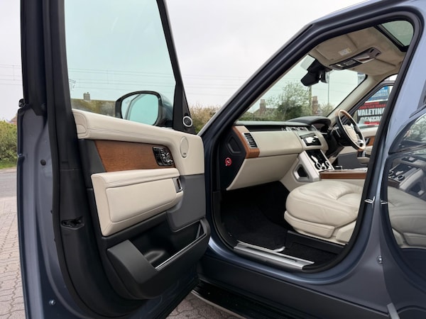 Used Land Rover Range Rover 2018 for sale - 74485622: Photo 40