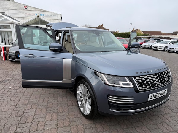 Used Land Rover Range Rover 2018 for sale - 74485622: Photo 53