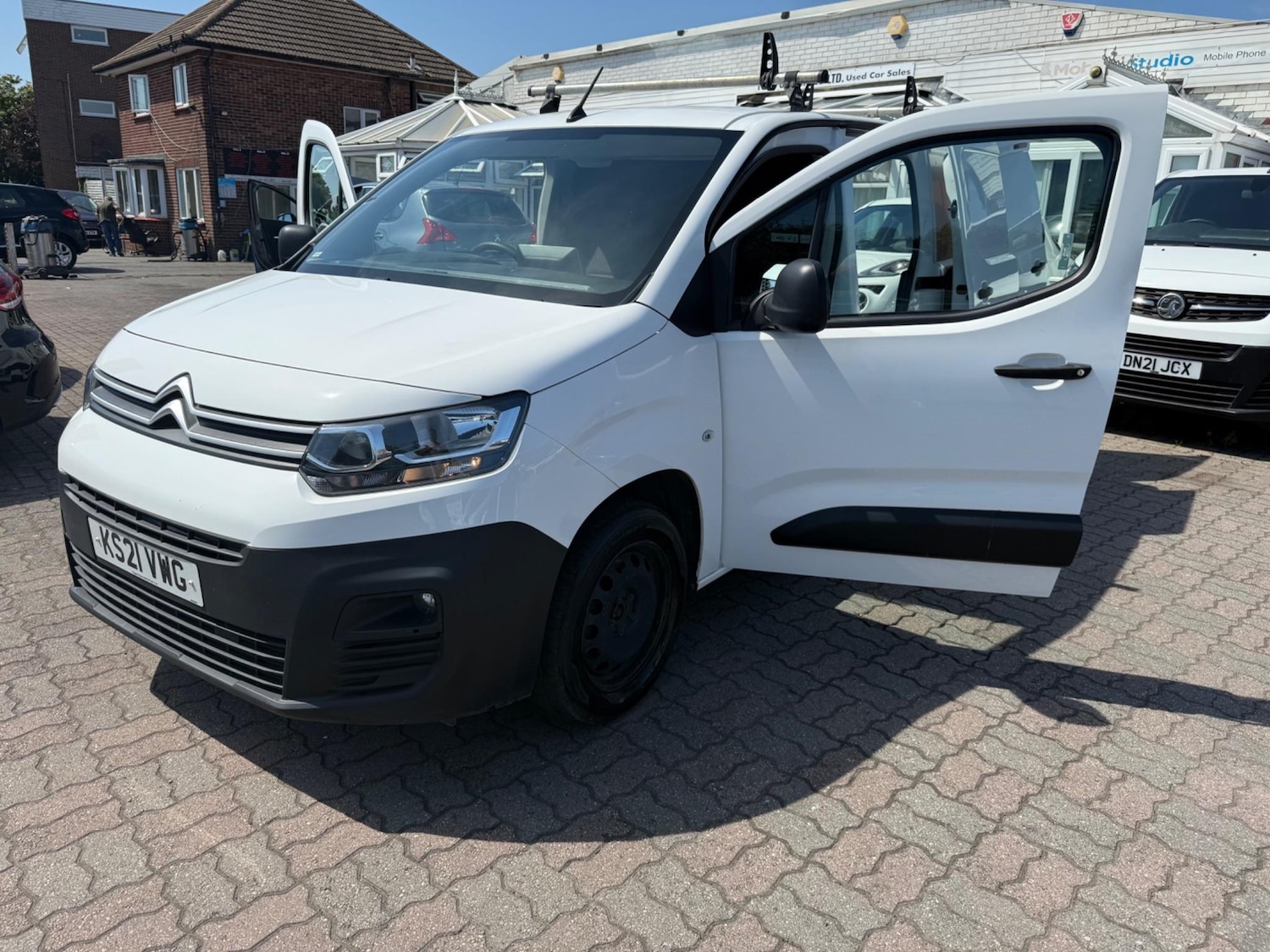 Vehicle 39
