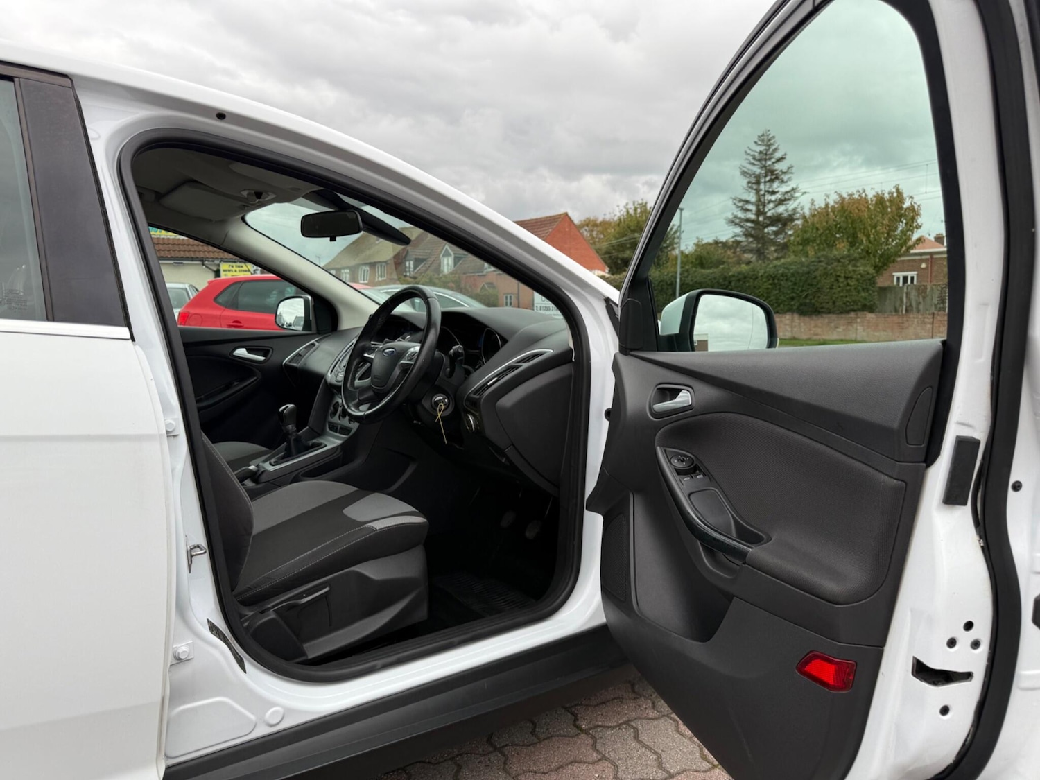 Used Ford Focus 2012 for sale - 76282696: Photo 10