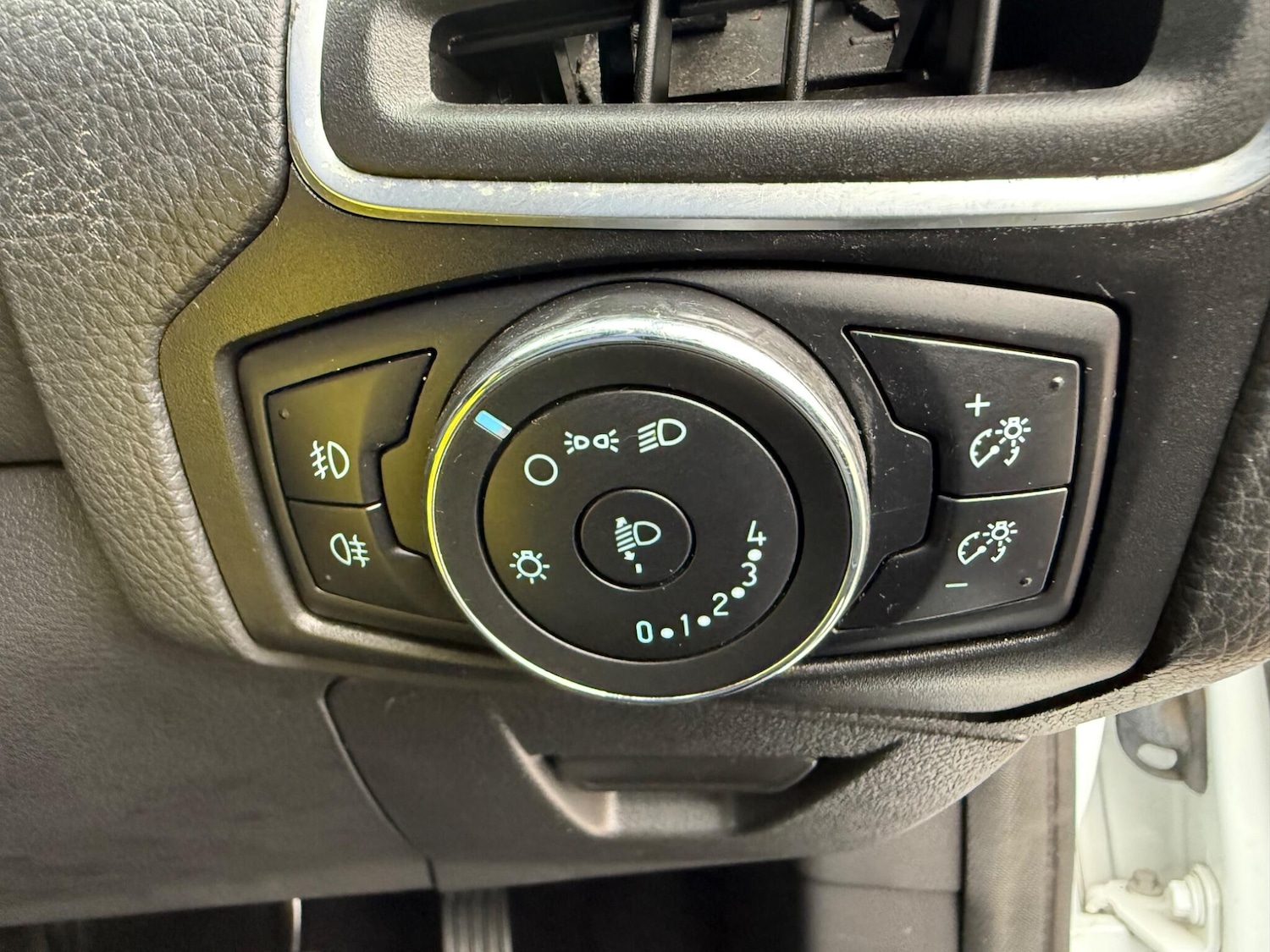 Used Ford Focus 2012 for sale - 76282696: Photo 12