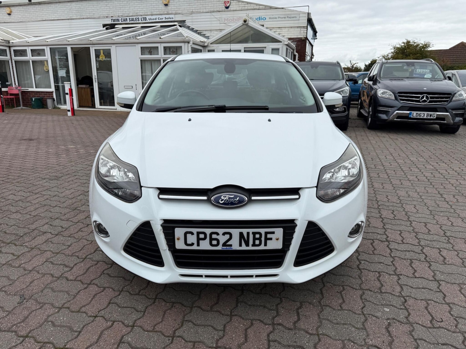 Used Ford Focus 2012 for sale - 76282696: Photo 2