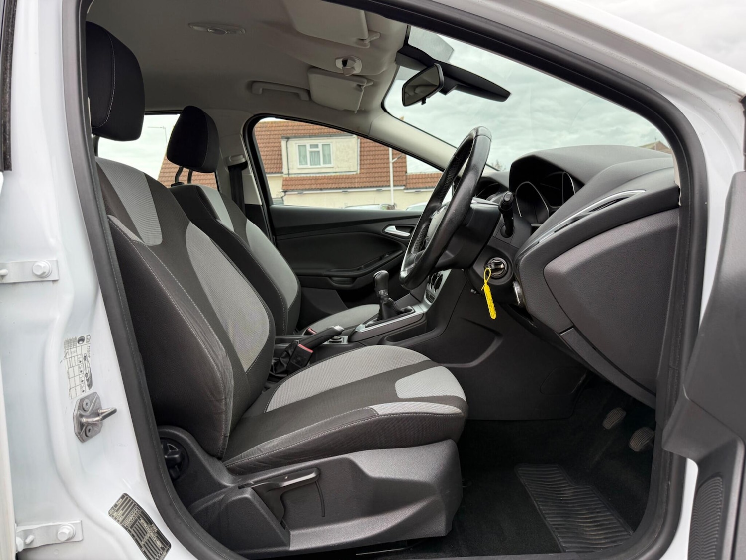 Used Ford Focus 2012 for sale - 76282696: Photo 21