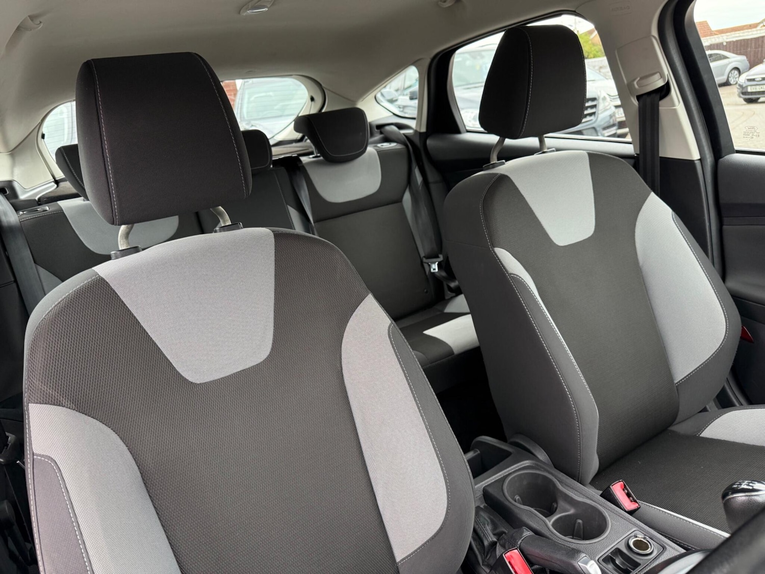 Used Ford Focus 2012 for sale - 76282696: Photo 23