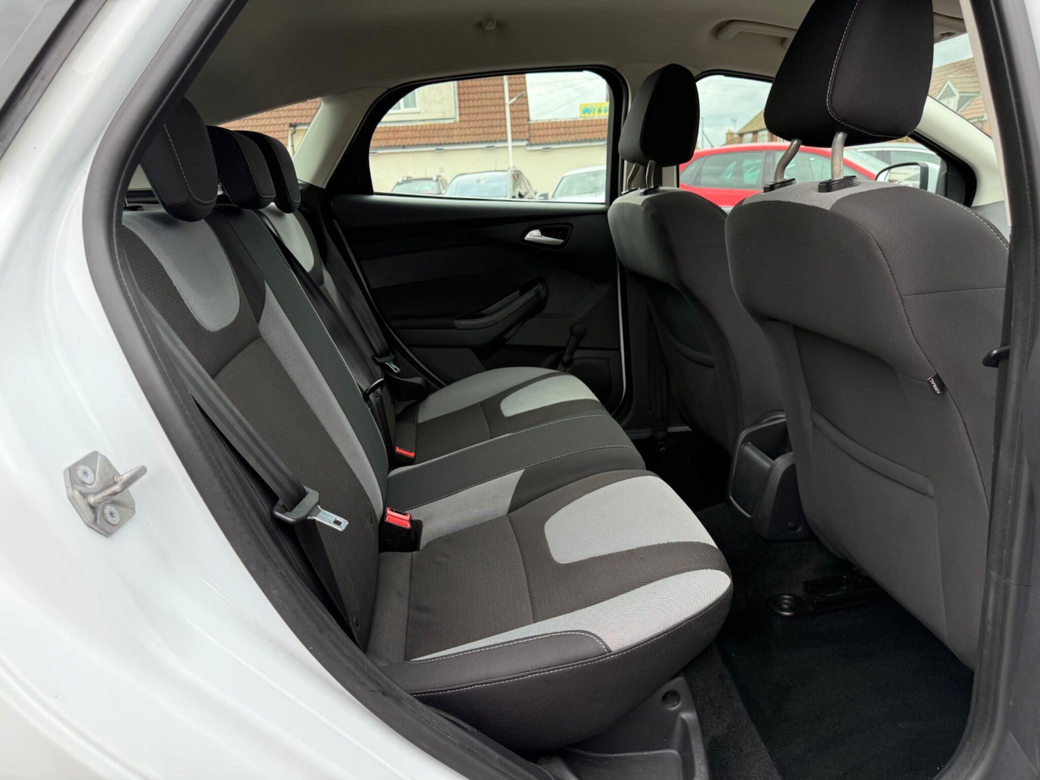 Used Ford Focus 2012 for sale - 76282696: Photo 25