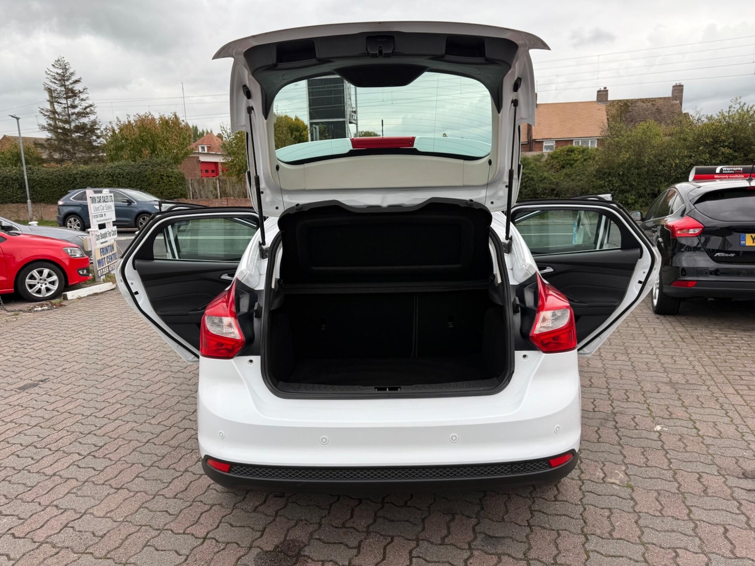 Used Ford Focus 2012 for sale - 76282696: Photo 38