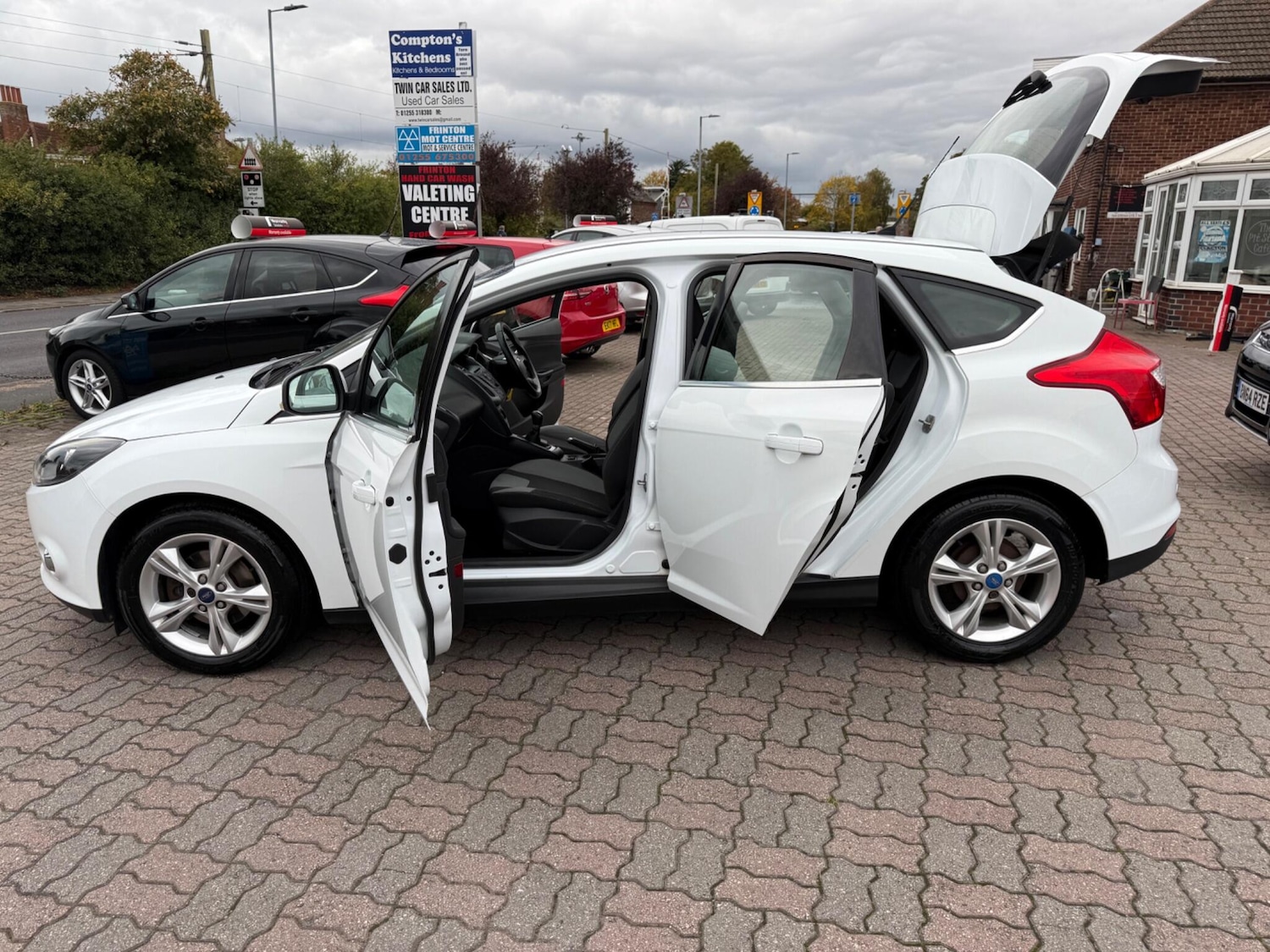 Used Ford Focus 2012 for sale - 76282696: Photo 44