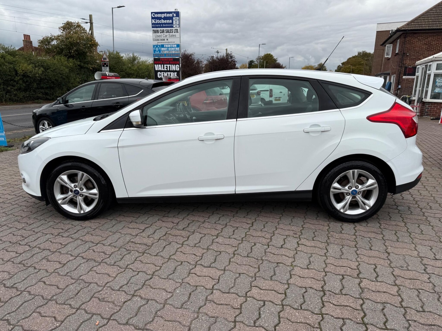 Used Ford Focus 2012 for sale - 76282696: Photo 5