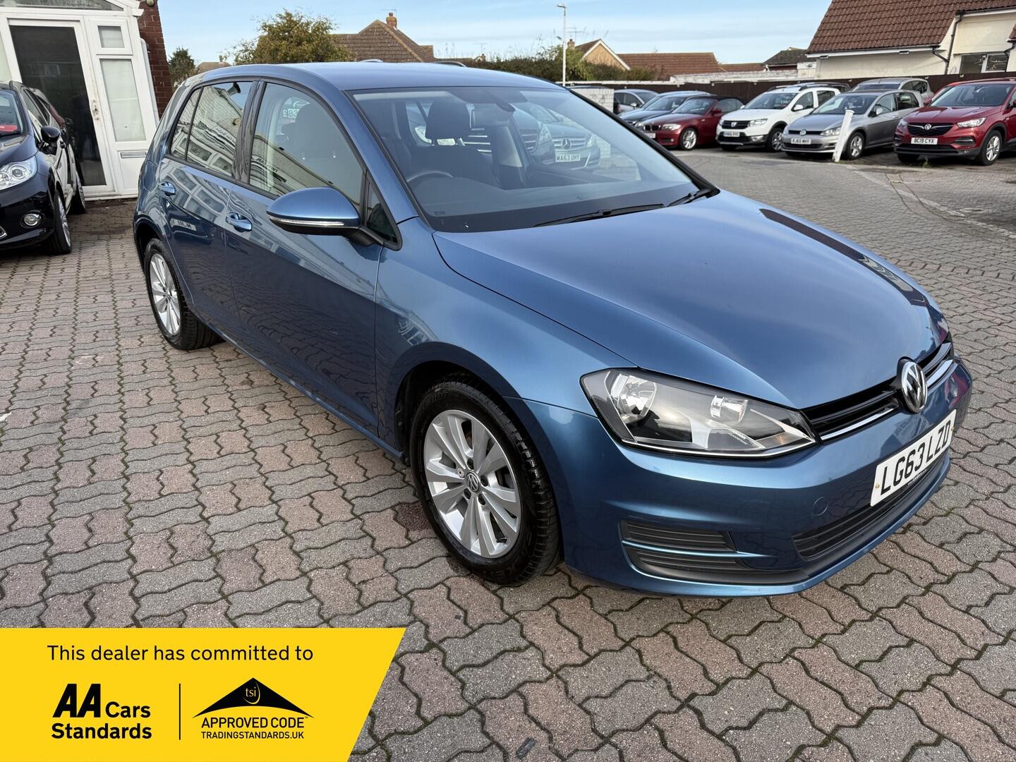 Used Volkswagen Golf 2013 for sale - 76992355: Photo 1