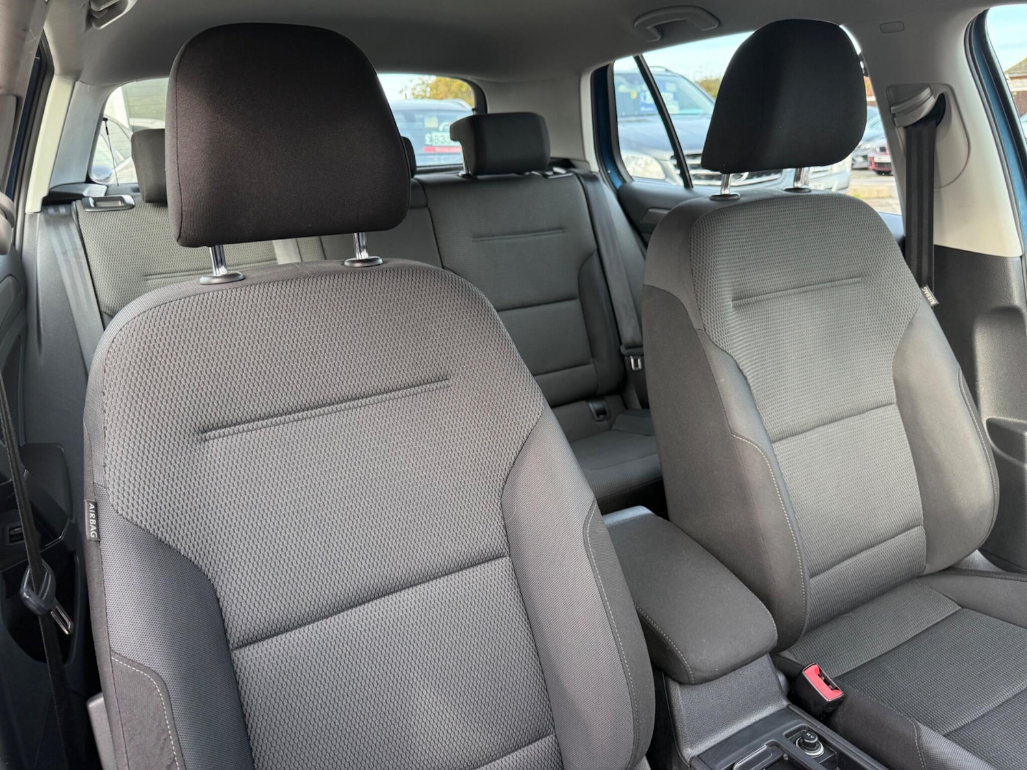 Used Volkswagen Golf 2013 for sale - 76992355: Photo 23