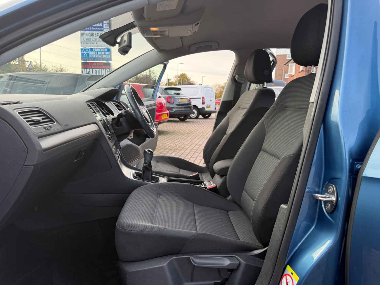 Used Volkswagen Golf 2013 for sale - 76992355: Photo 36