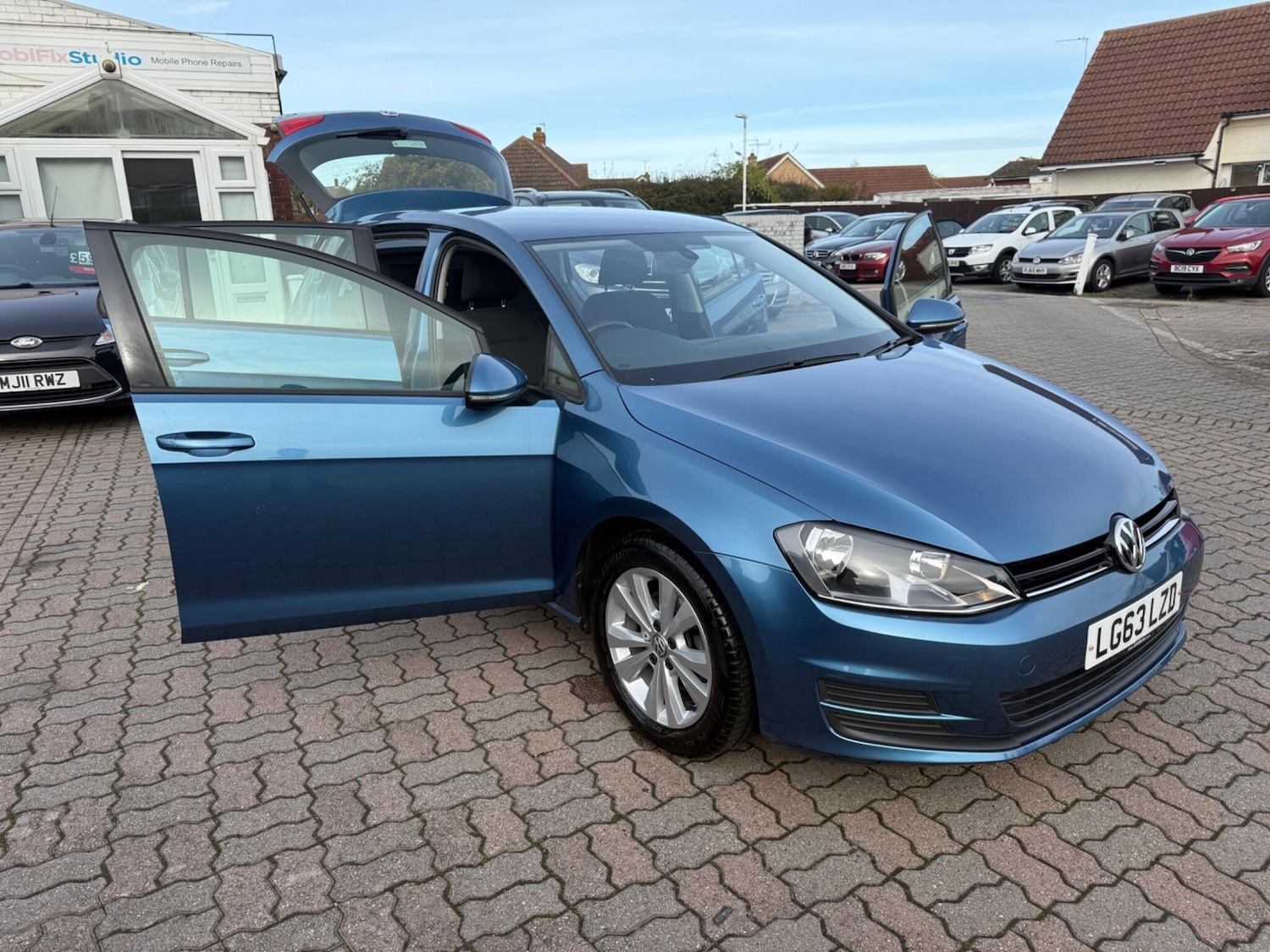 Used Volkswagen Golf 2013 for sale - 76992355: Photo 43