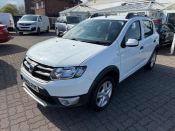 Used Dacia Sandero Stepway 2016 for sale - 74476749: Photo