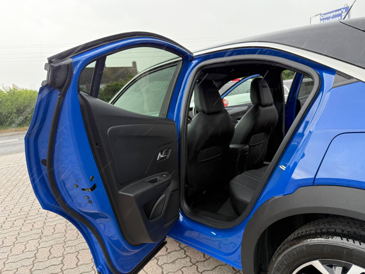 Vehicle 29