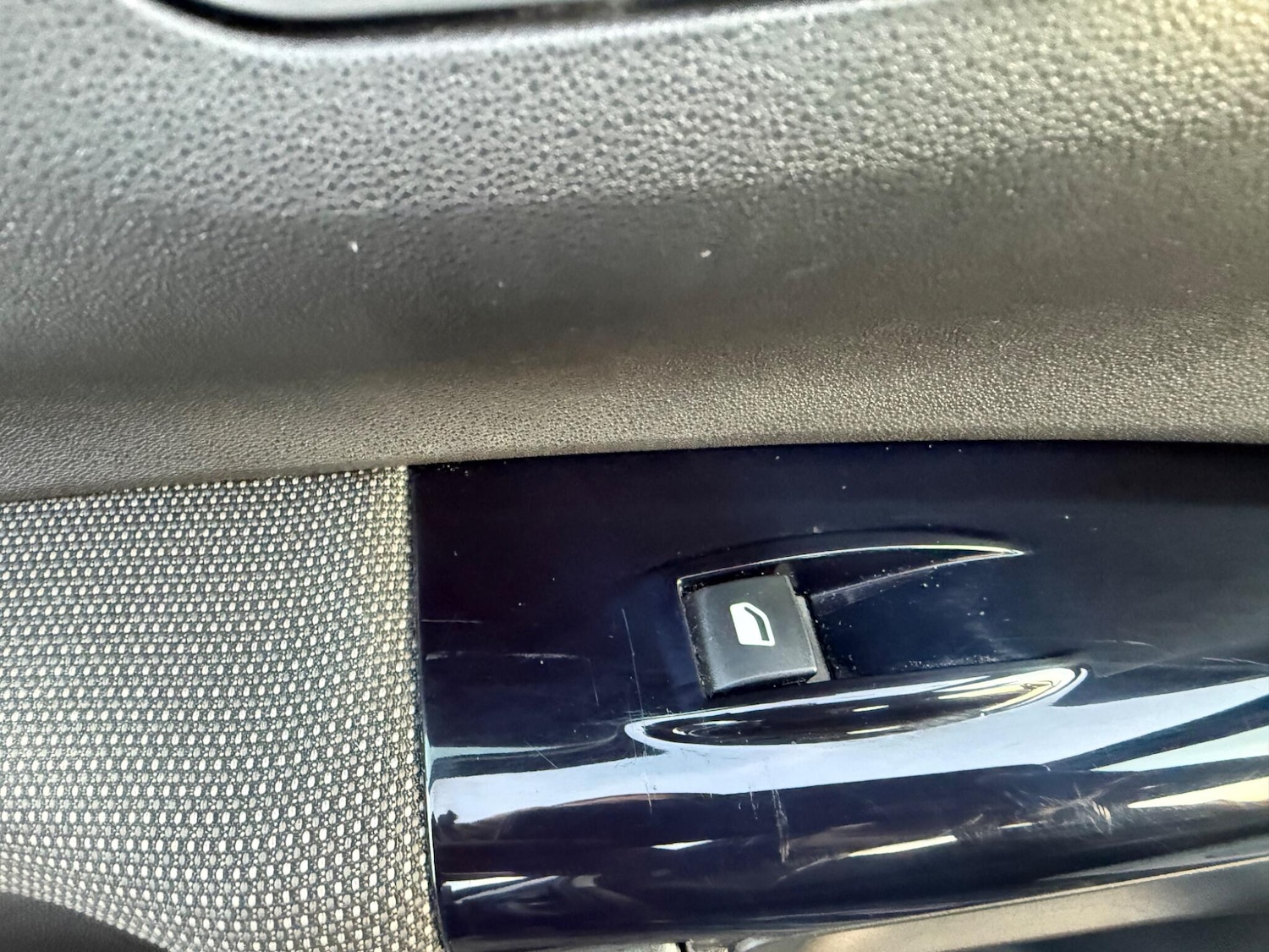 Used Citroen C4 Cactus 2015 for sale - 77924761: Photo 30