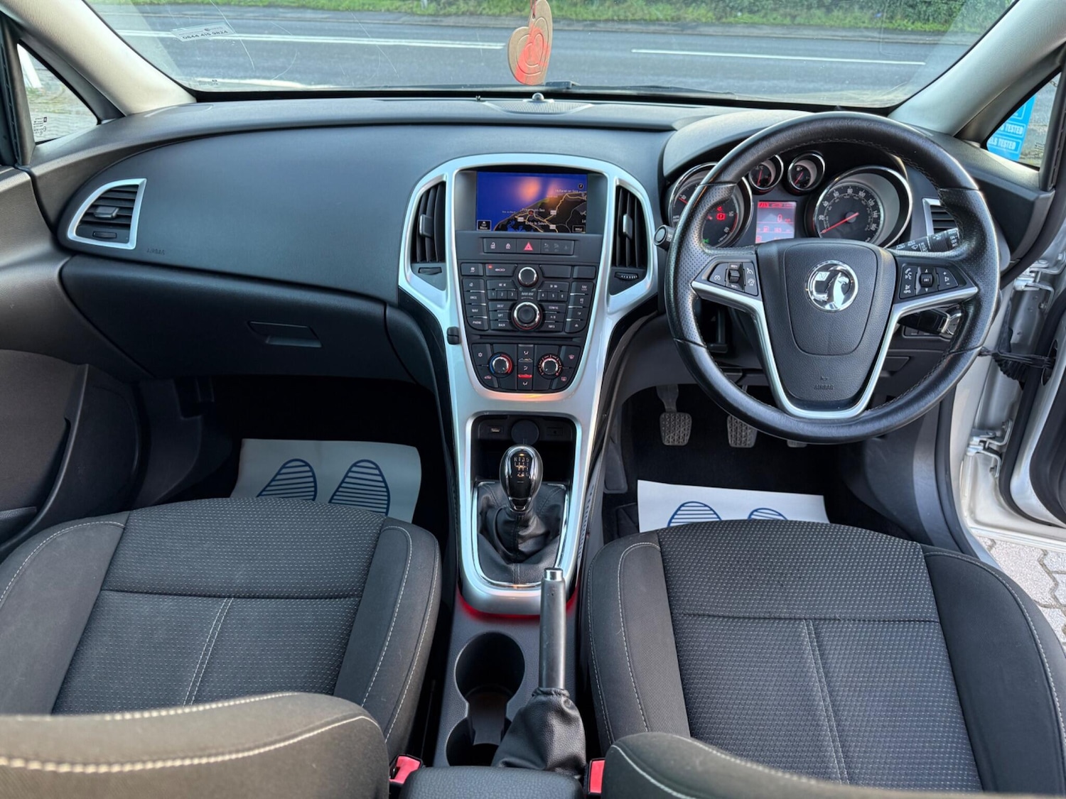 Used Vauxhall Astra 2015 for sale - 77229538: Photo 3