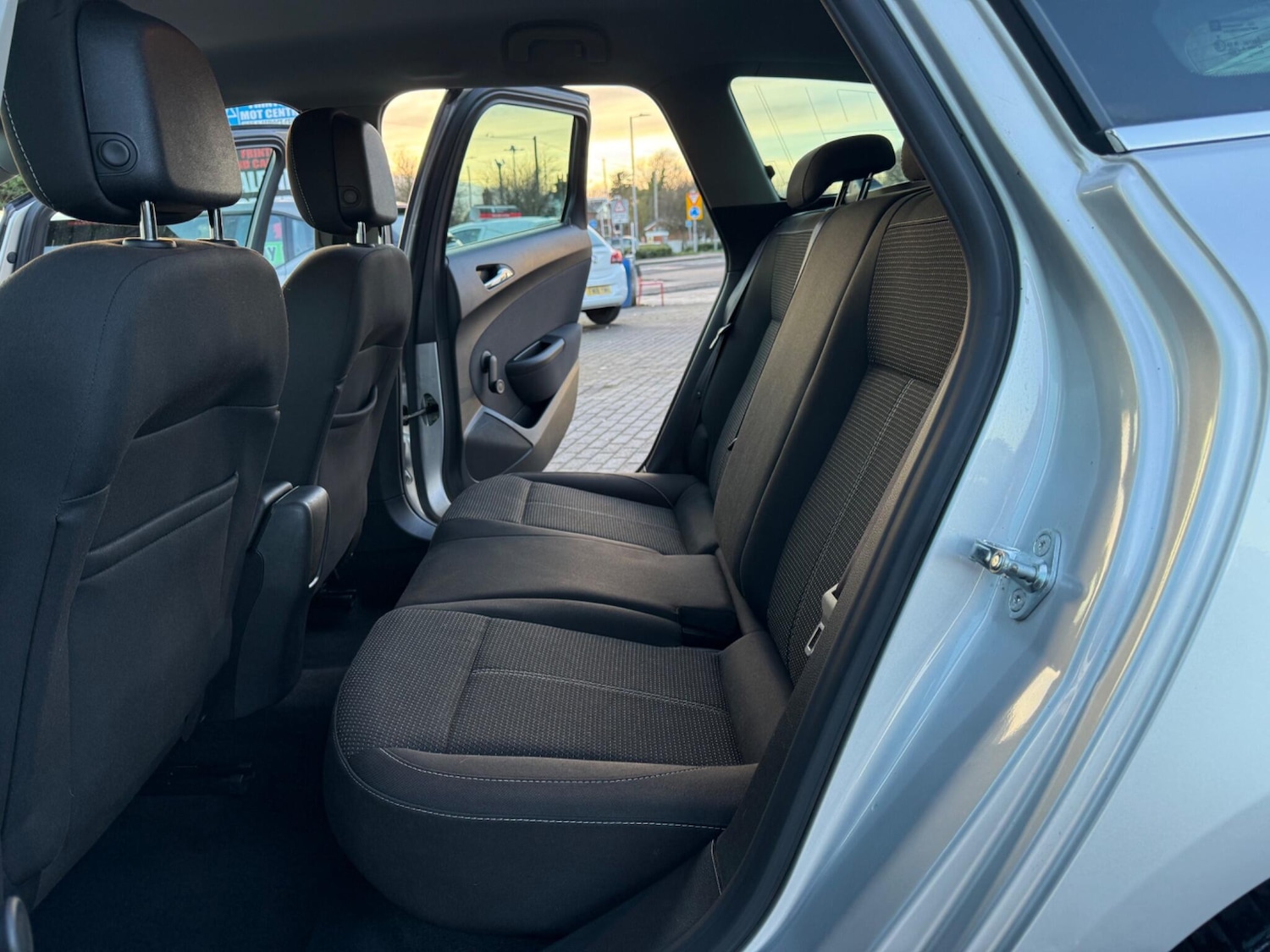 Used Vauxhall Astra 2015 for sale - 77229538: Photo 30