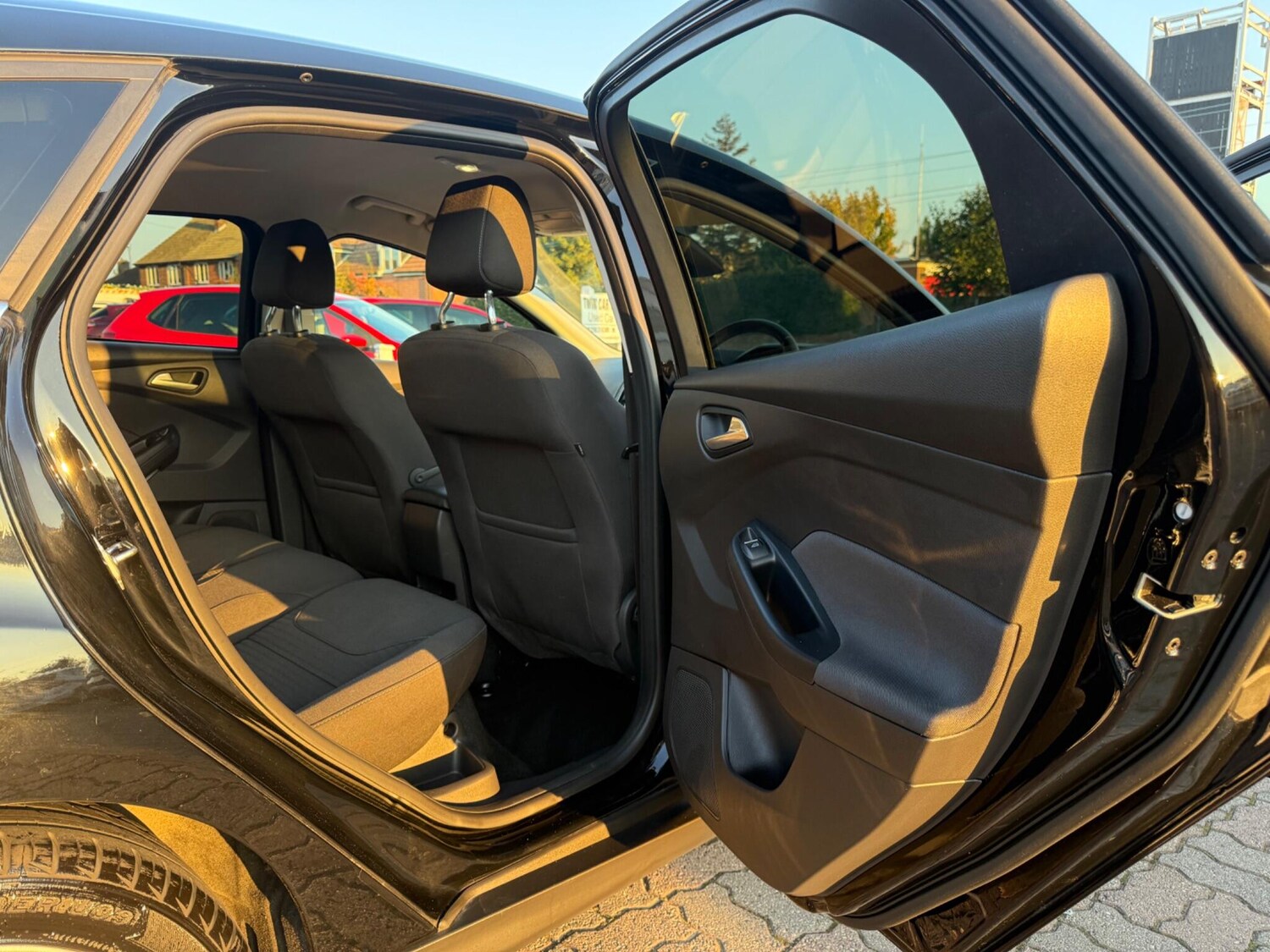 Used Ford Focus 2018 for sale - 76073069: Photo 24