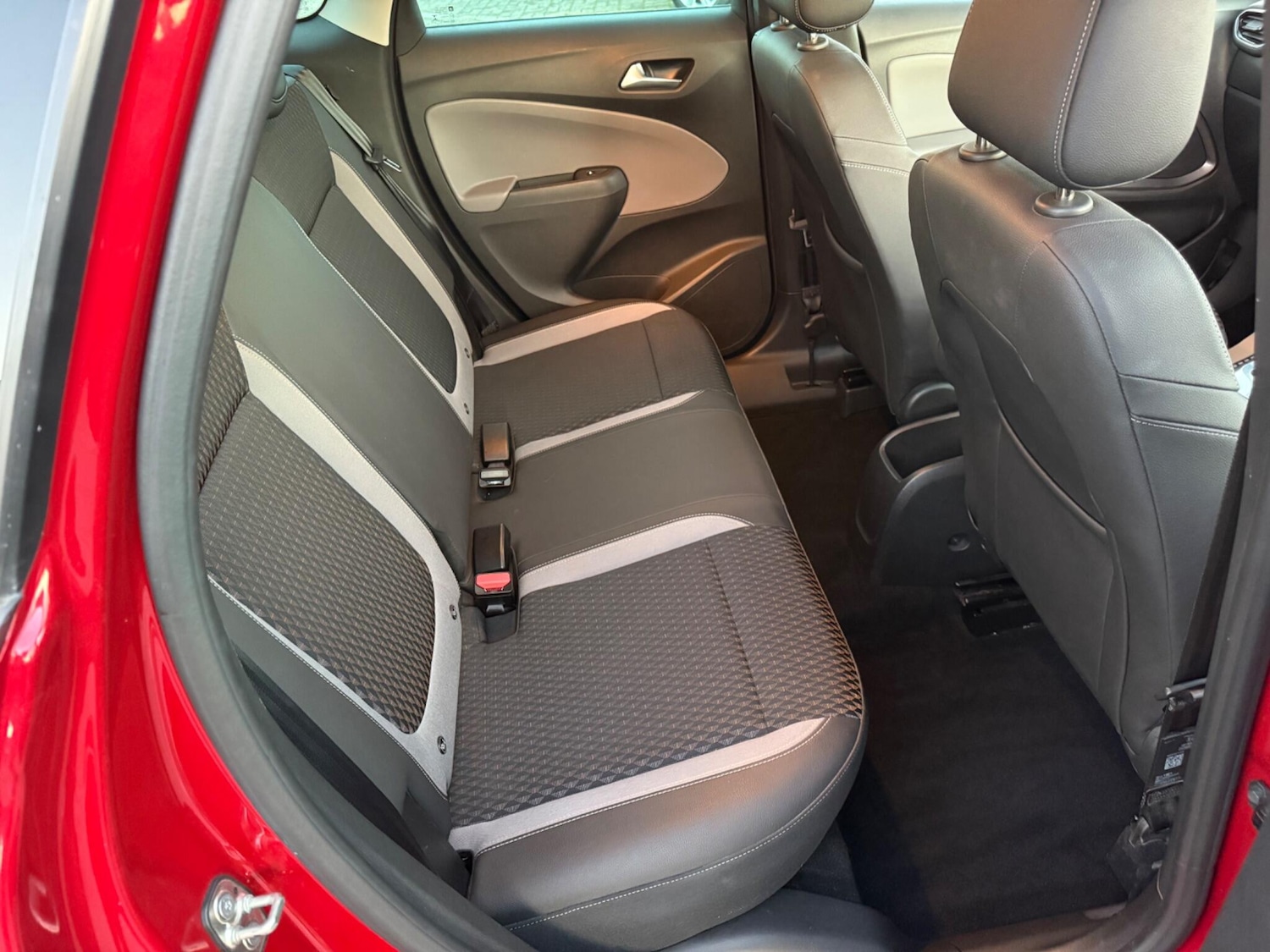 Used Vauxhall Crossland X 2019 for sale - 77015473: Photo 28