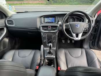 Used Volvo V40 Cross Country 2015 for sale - 74110443: Photo