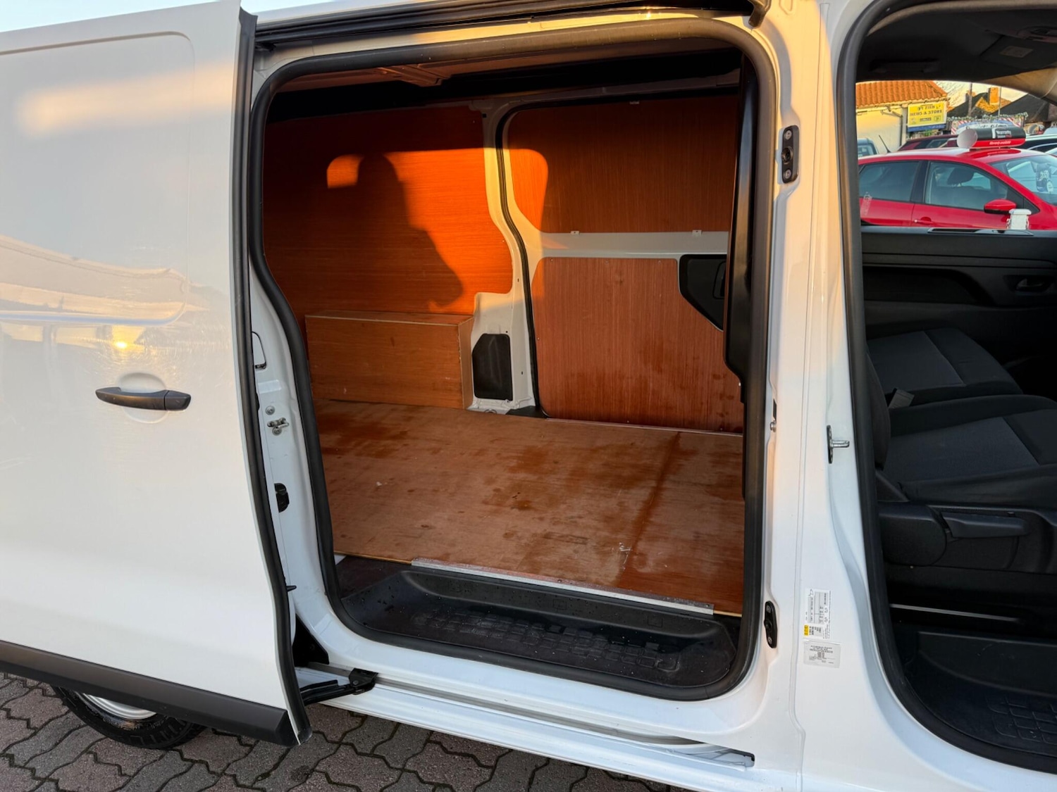 Used Vauxhall Vivaro 2024 for sale - 76659172: Photo 23