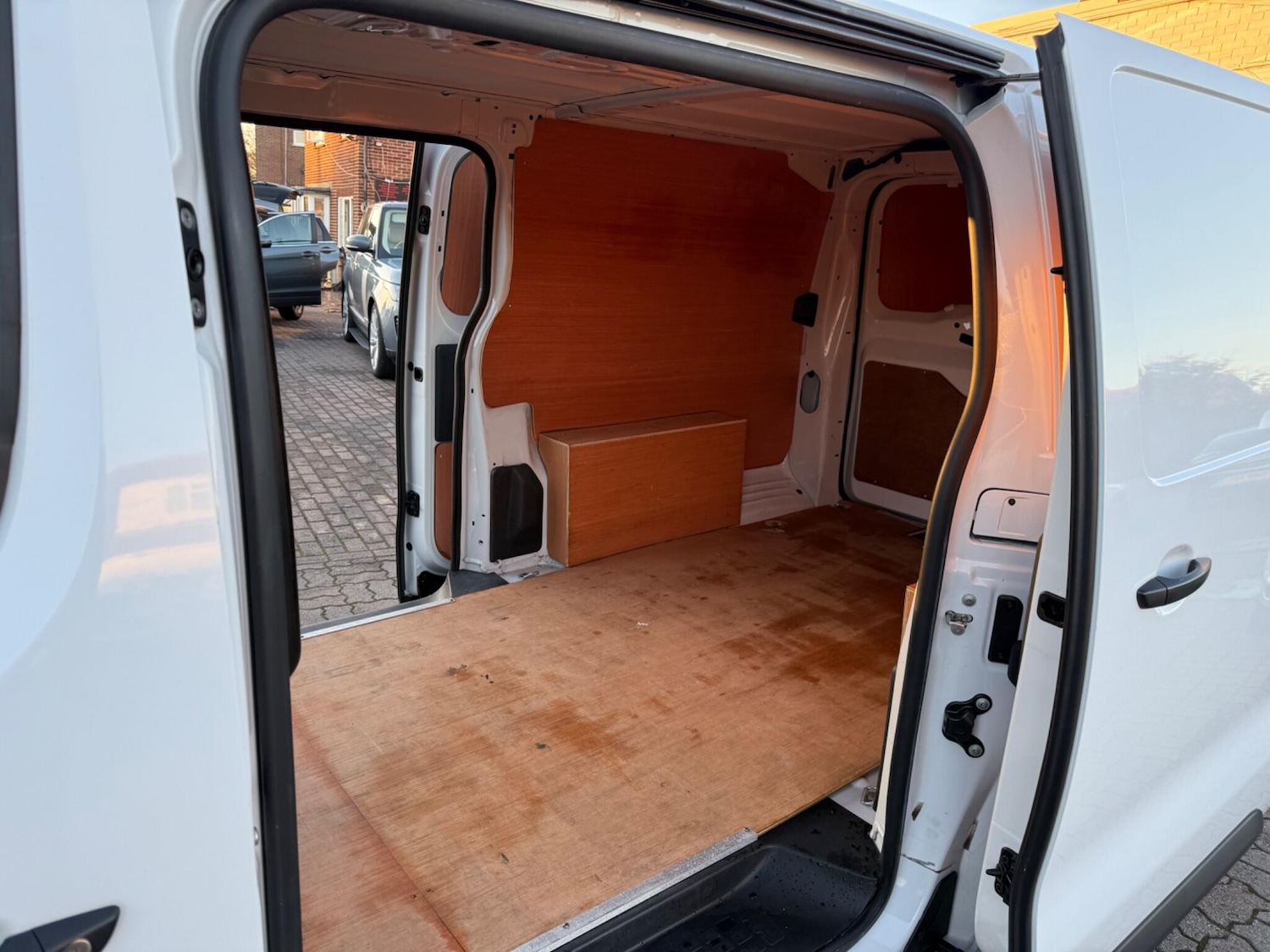 Used Vauxhall Vivaro 2024 for sale - 76659172: Photo 27