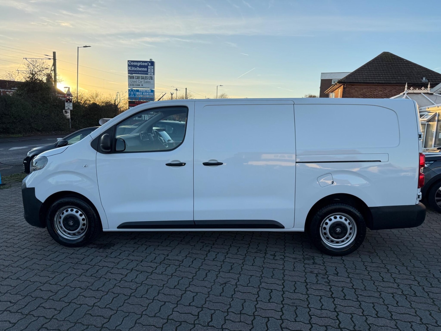 Used Vauxhall Vivaro 2024 for sale - 76659172: Photo 5