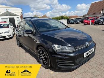 Used Volkswagen Golf 2017 for sale - 78307064: Photo