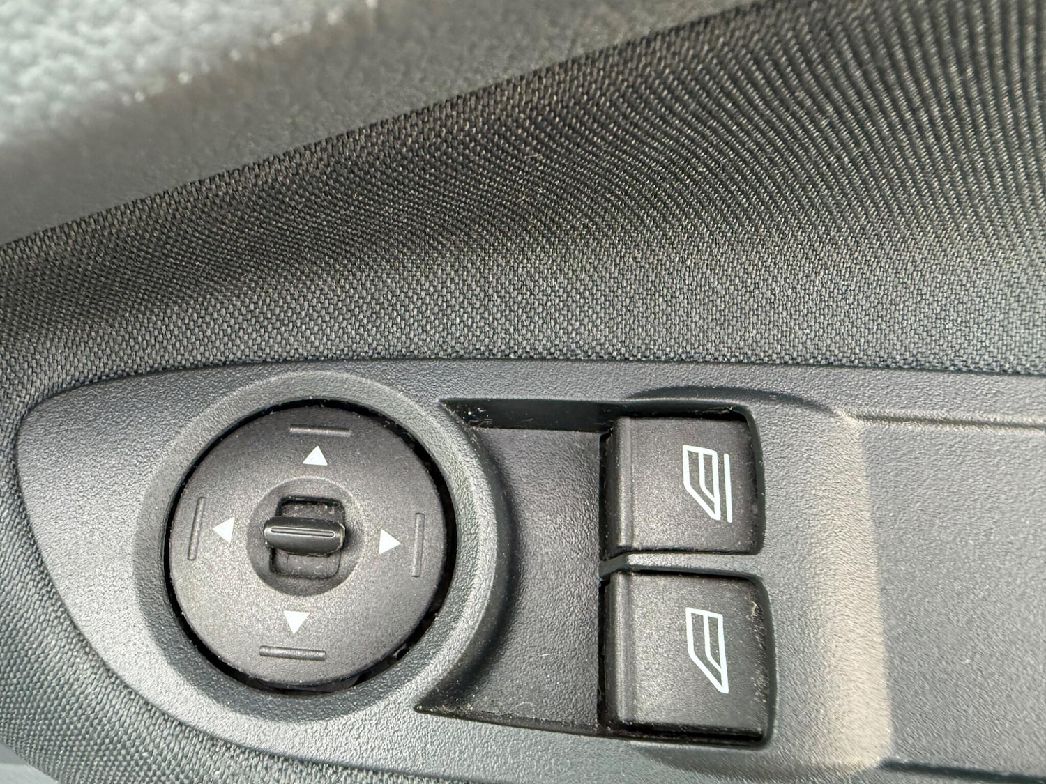 Used Ford C-Max 2015 for sale - 76572330: Photo 11