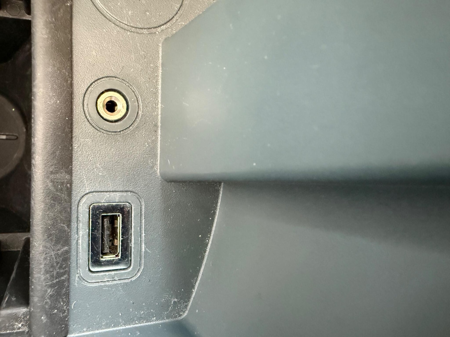 Used Ford C-Max 2015 for sale - 76572330: Photo 19