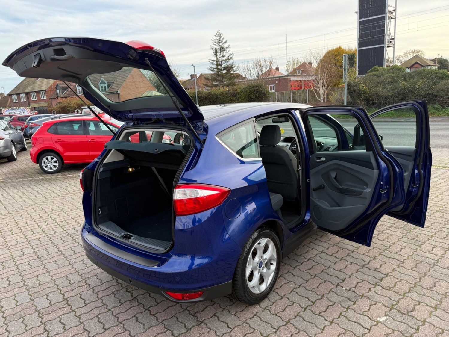 Used Ford C-Max 2015 for sale - 76572330: Photo 39