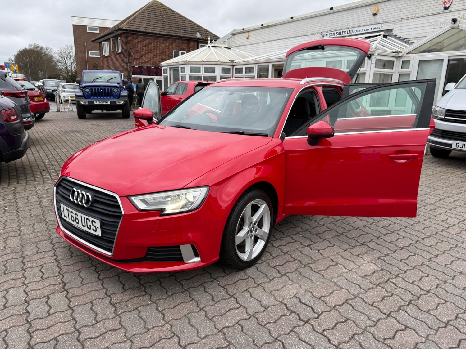 Used Audi A3 2016 for sale - 77683746: Photo 46