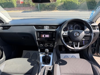Used Skoda Octavia 2019 for sale - 79304027: Photo