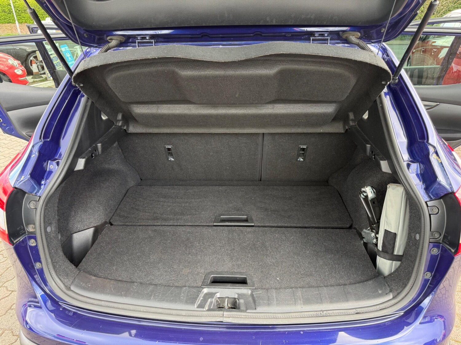 Used Nissan Qashqai for sale - 78057767: Photo 42