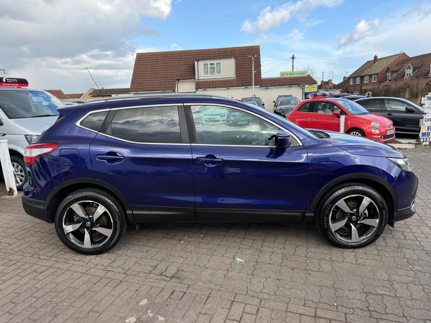 Used Nissan Qashqai for sale - 78057767: Photo 9