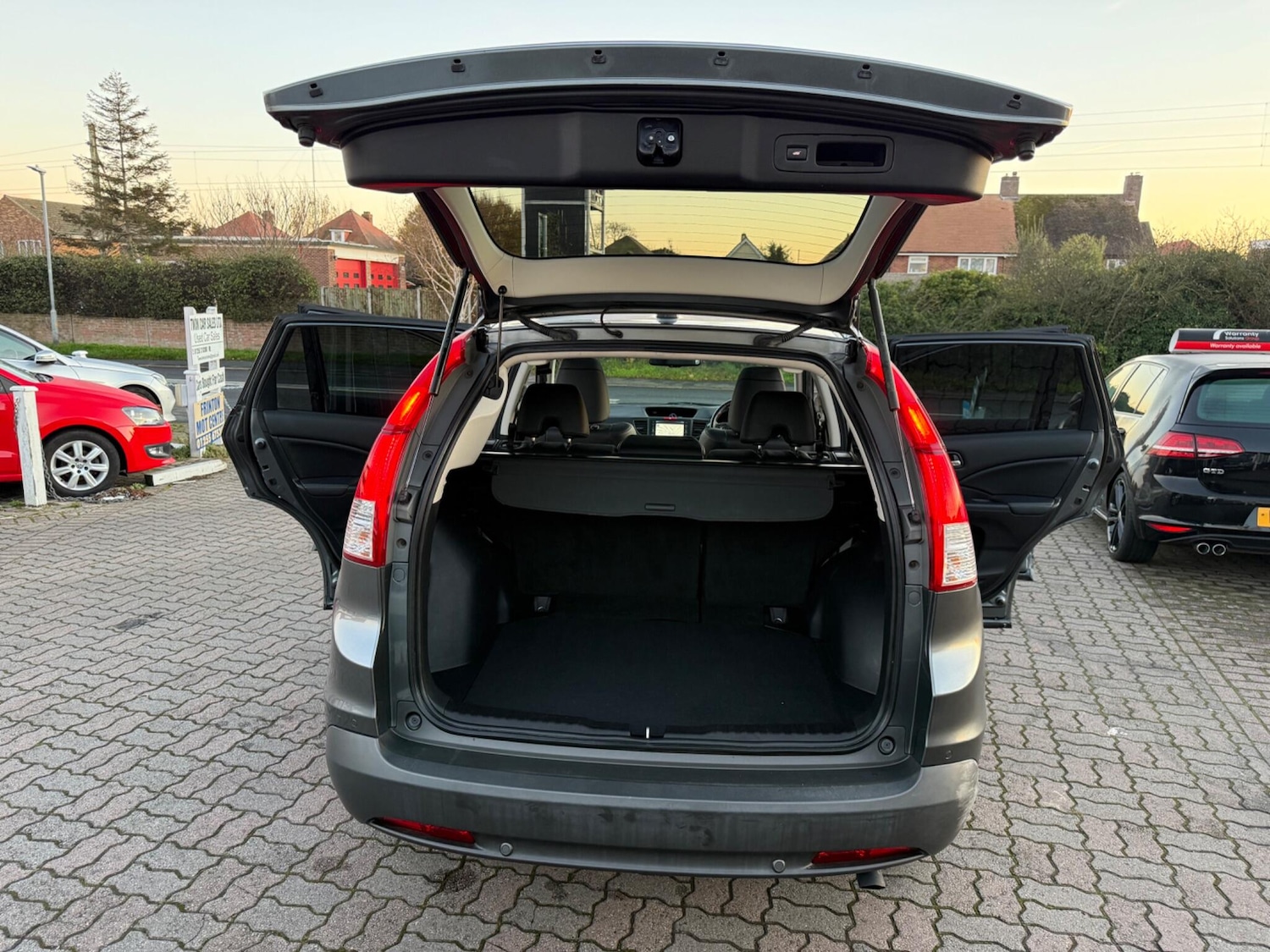 Used Honda CR-V 2013 for sale - 76657000: Photo 45