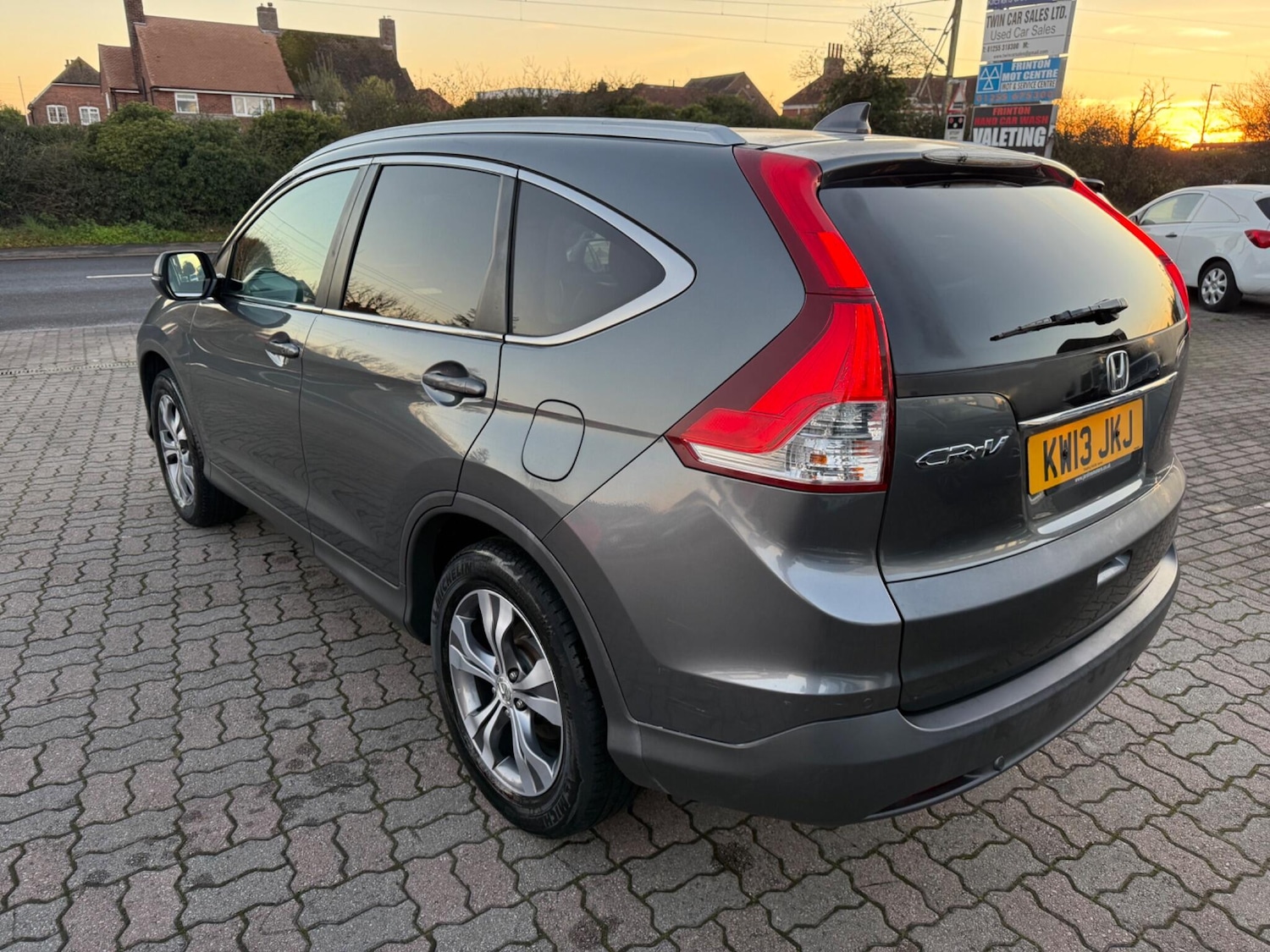 Used Honda CR-V 2013 for sale - 76657000: Photo 6