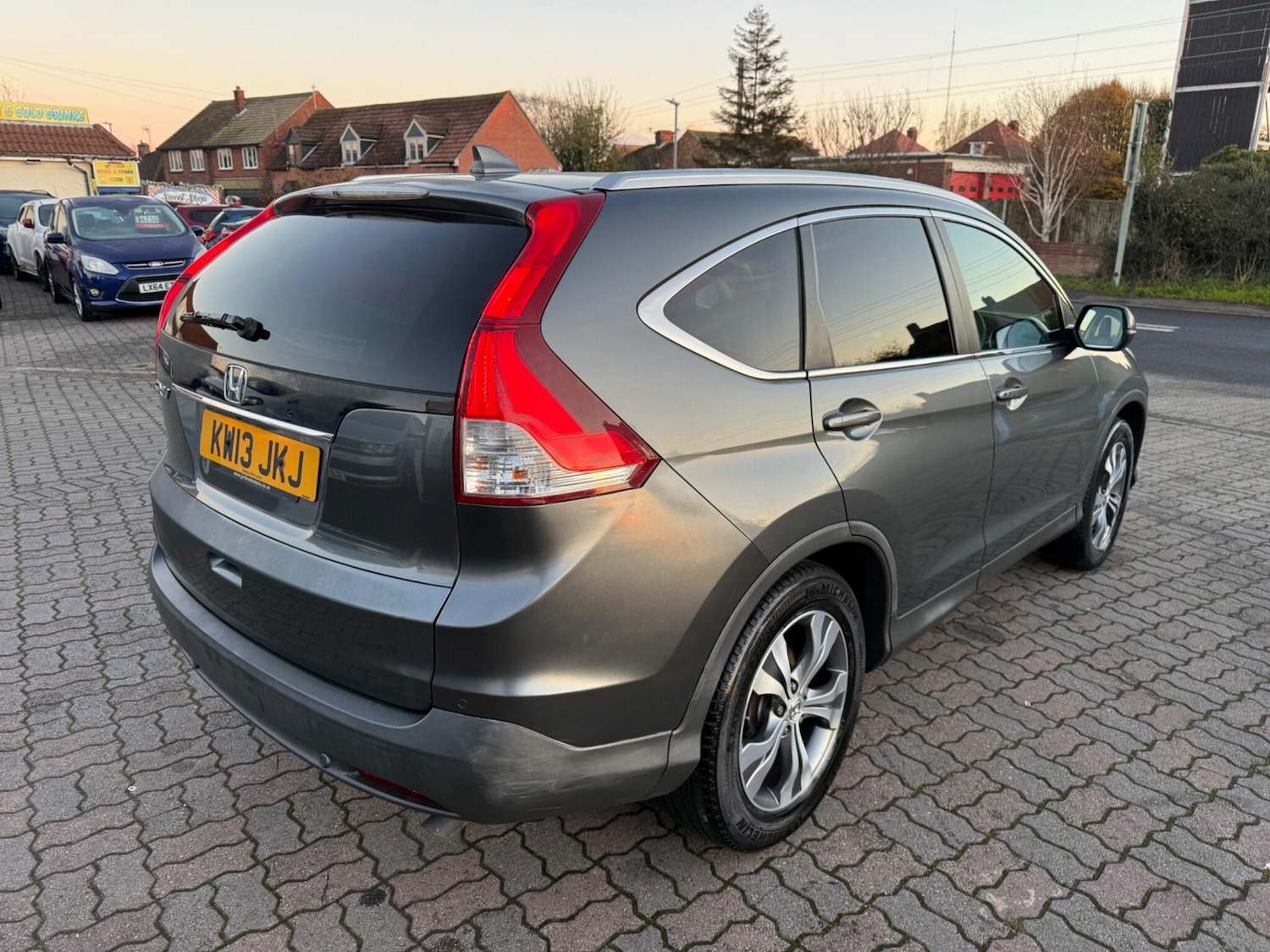 Used Honda CR-V 2013 for sale - 76657000: Photo 8