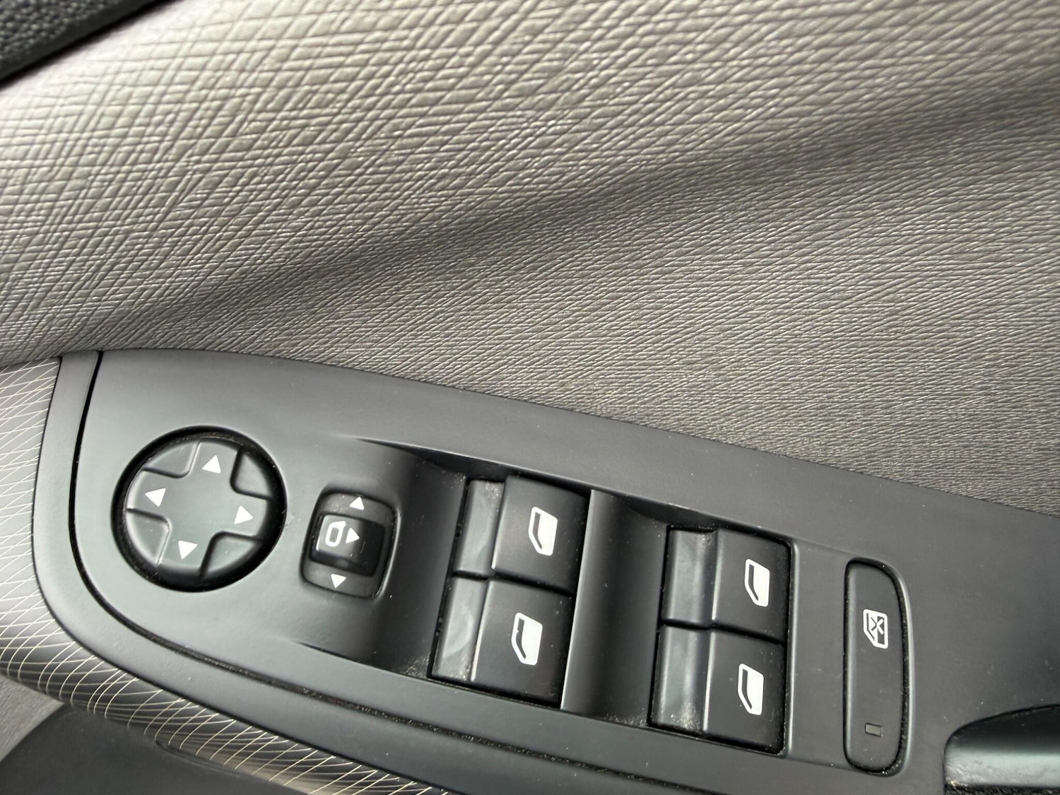 Used Citroen C4 Picasso 2015 for sale - 78184566: Photo 11