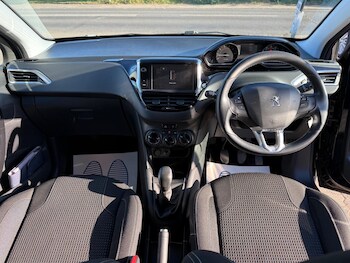 Used Peugeot 208 2016 for sale - 78375124: Photo