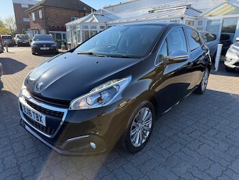 Used Peugeot 208 2016 for sale - 78375124: Photo