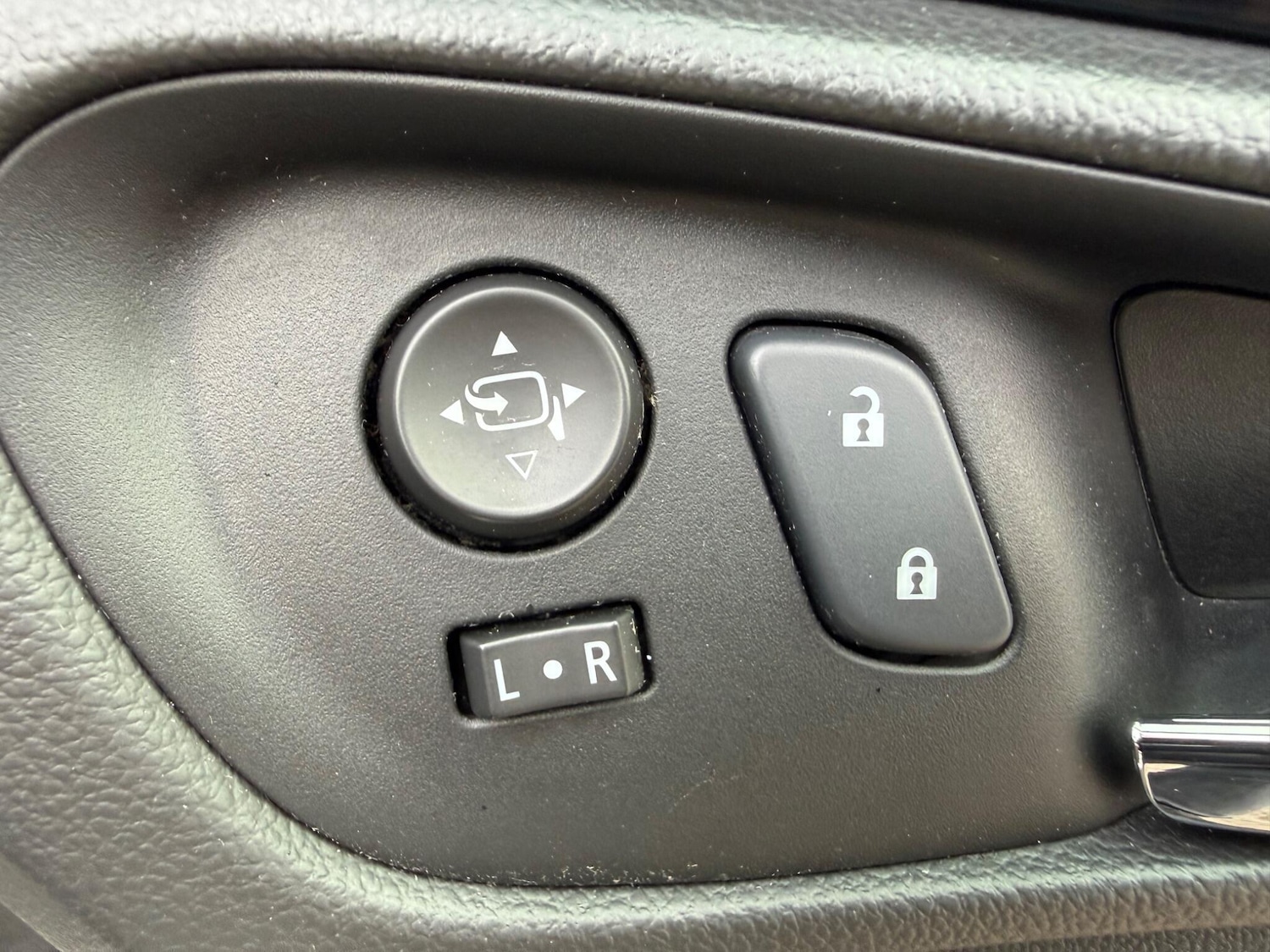 Used Vauxhall Insignia 2016 for sale - 77510638: Photo 11